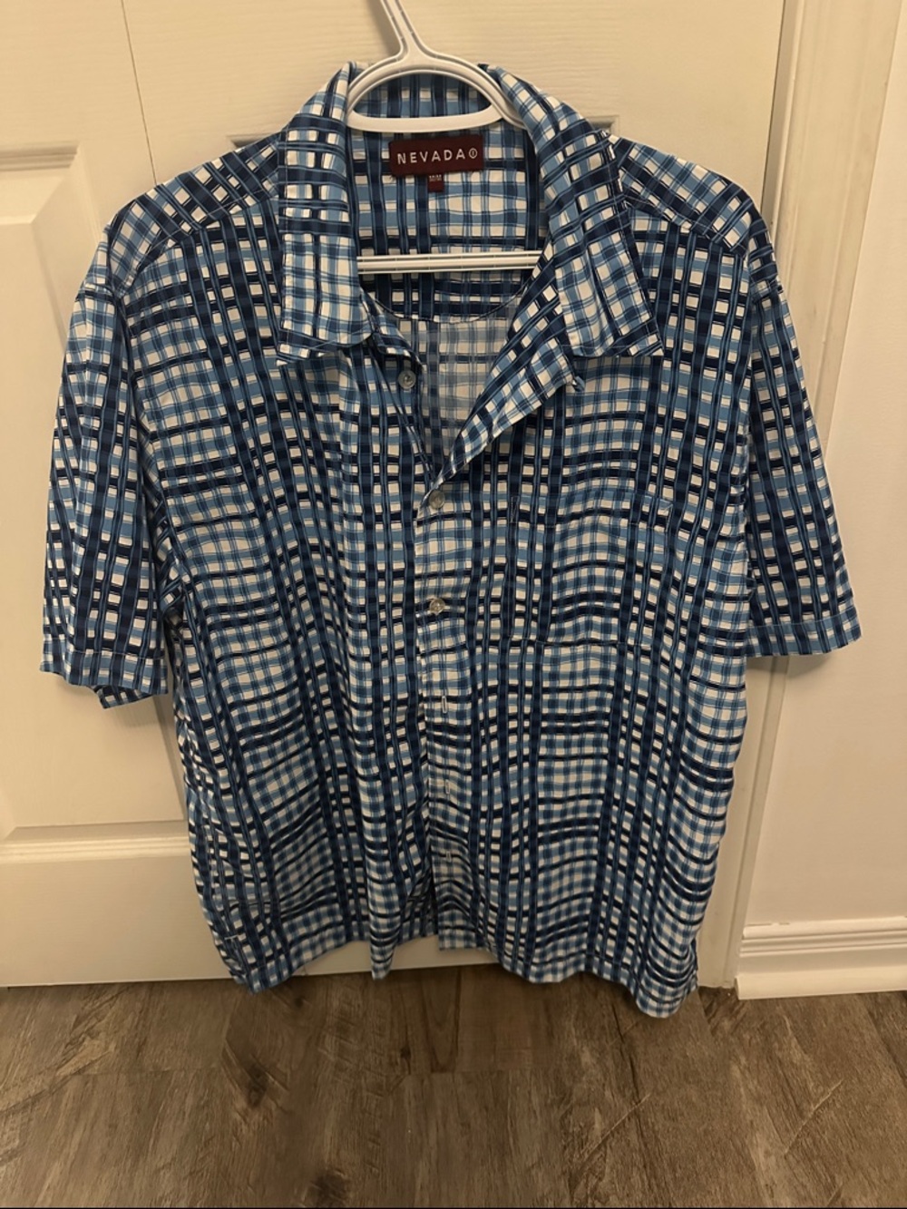 Nevada9 Blue Plaid Short-Sleeve Button-Up Shirt